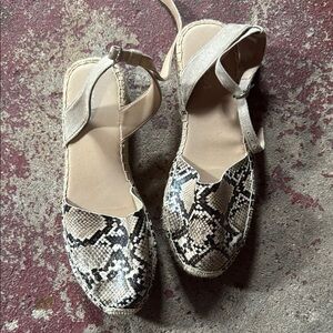 Soda Cream and Black Espadrille Shoes with Ankle Strap